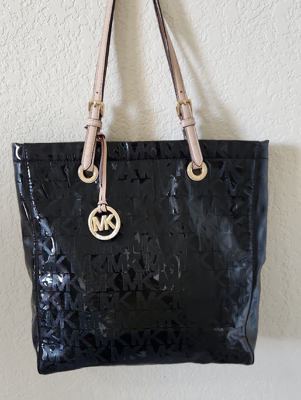 Michael Kors Black Patent Tote with Blush Handles and Gold Hardware